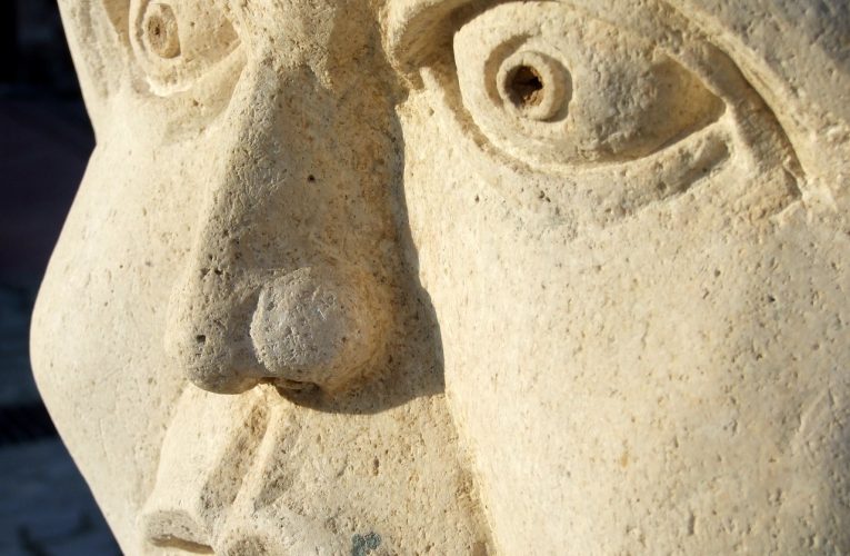 Na czym polega grawerowanie laserowe?